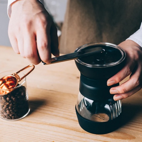 Hario Skerton PRO (MMCS-2B) - SLEVA