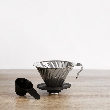 Hario V60-02 inox dripper – oštećena ambalaža