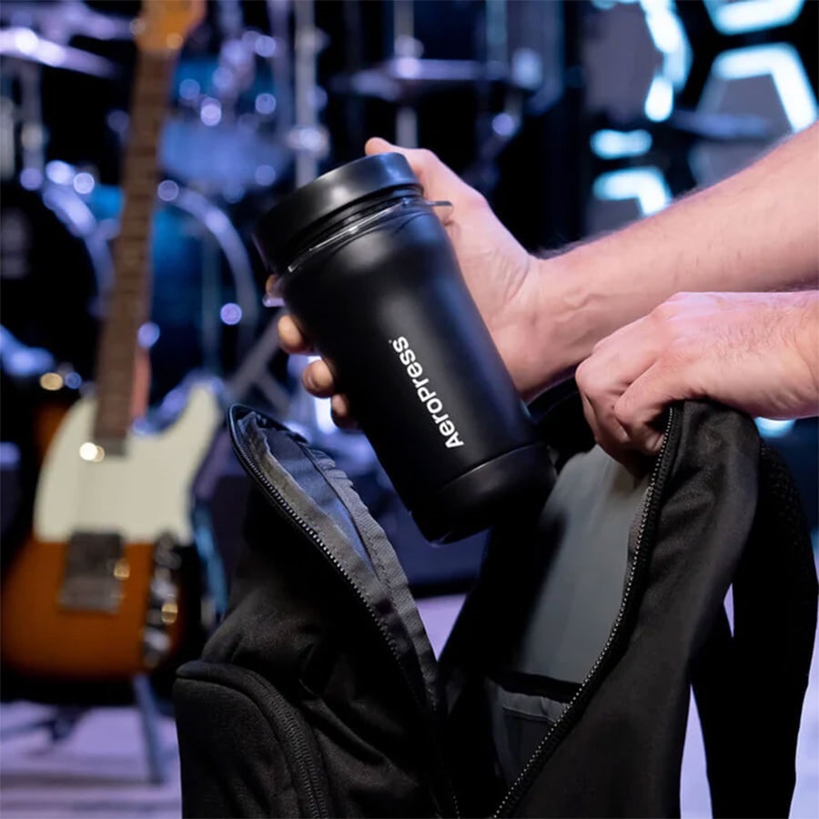 Aeropress GO Plus Travel System - crni