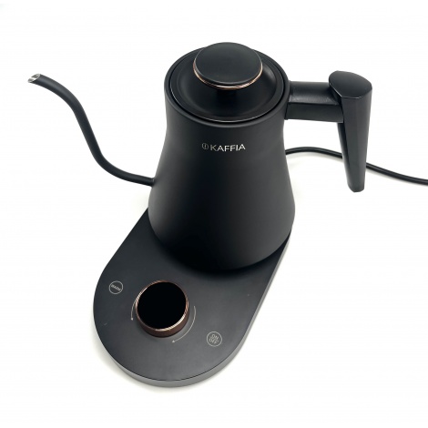 Kaffia električno kuhalo 800 ml – crno