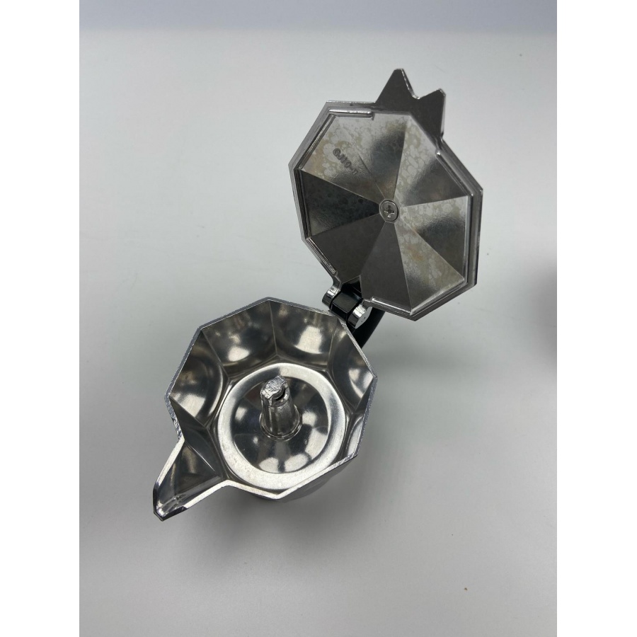 Bialetti Moka Express za 3 šalice – crni, rabljeno