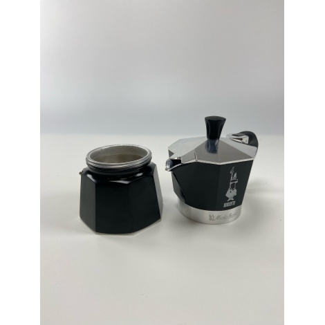Bialetti Moka Express za 3 šalice – crni, rabljeno