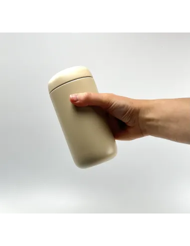 Termo šalica Fellow Carter Move Mug Sand DUNE 355ml