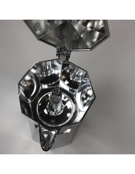 BAZAR - Bialetti Moka Express 2 šalice - Estetski nedostatak