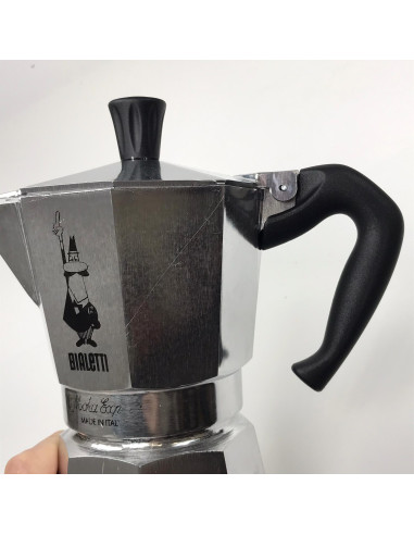 BAZAR - Bialetti Moka Express 2 šalice - Estetski nedostatak