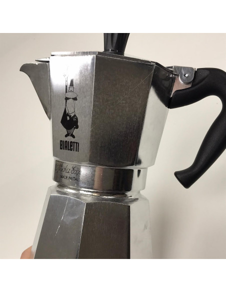 BAZAR - Bialetti Moka Express 2 šalice - Estetski nedostatak