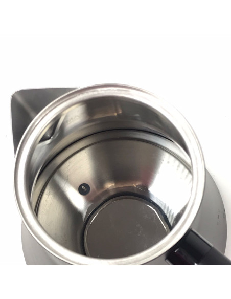 BAZAR - Fellow Corvo EKG PRO električno kuhalo za vodu 0,9 l - mat crna - Rabljeno