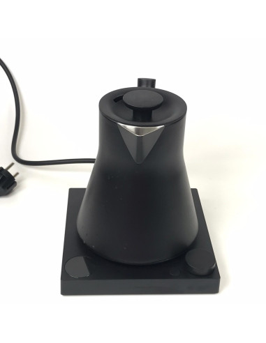 BAZAR - Fellow Corvo EKG PRO električno kuhalo za vodu 0,9 l - mat crna - Rabljeno