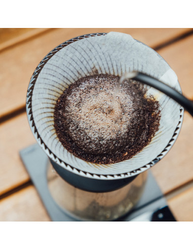 Kapaljka Hario NEO V60-02 crna