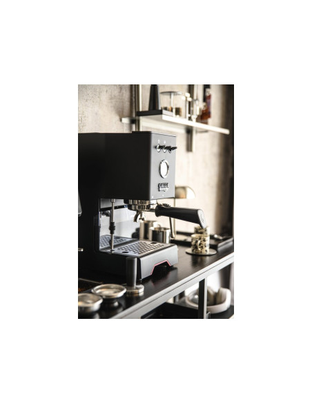 Aparat za kavu s polugom Gaggia Classic Up crni